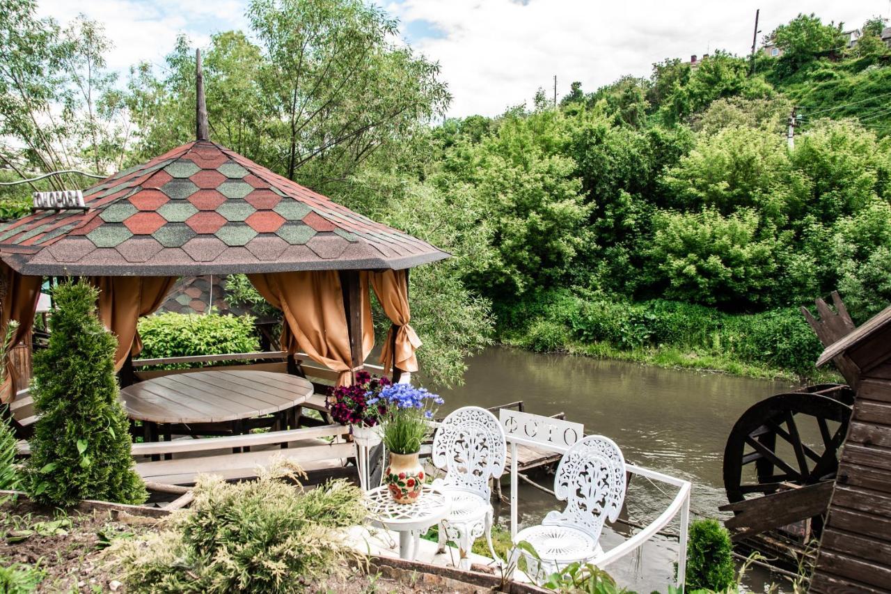 Bilya Richky Hotel Kamianets-Podilskyi Luaran gambar