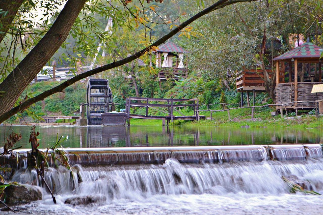 Bilya Richky Hotel Kamianets-Podilskyi Luaran gambar